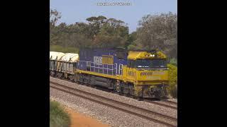 SINGLE ENGINE ORE TRAIN #australiantrains #oretrain #railfan #freighttrains #railway