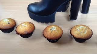 High lugged sole boots crushing cakes