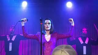 Yelle  - Complètement fou - live at Crescent Ballroom in Phoenix 1