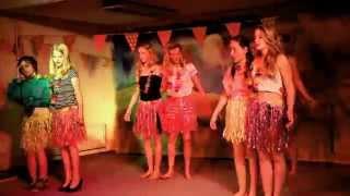 Aloha Aloha OE - This girls are dancing