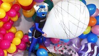 Furry Tries to Pump Pop Giant Pic Pic Balloon and Wins!