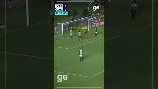 COUTINHO MARCA SEU PRIMEIRO GOL EM SÃO JANUÁRIO DESDE O RETORNO! | VASCO X ATLÉTICO-MG | ge.globo