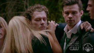 The Originals 4x02 Klaus reunites with his family