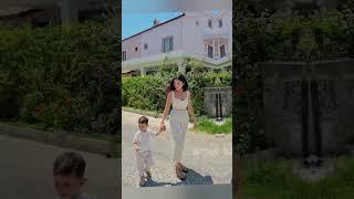 Turkish Actress Ozge Yagiz with her sister and nephew #shorts #shortvideo #youtubeshorts #özgeyağız