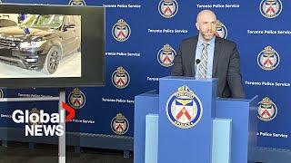 Former Service Ontario employee helped disguise 100 stolen vehicles, Toronto police say