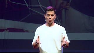 Come take your last shower with two feet | Nikos Papaggelis | TEDxPanteionUniversity