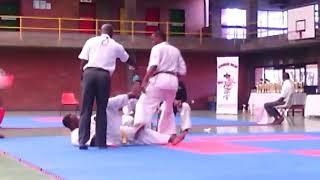 Never give up (Kyokushin battlefield)