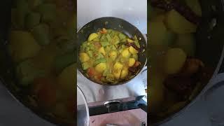 #SHORTS | Authentic & Simple Prawns with Ridge Gourd | Healthy & Delicious | Raaj Kitchen | mumbai