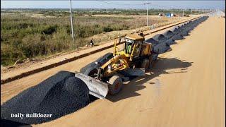 OMG!!!Motor Grader Clearing Skill , Longest Clearing Gravel Making New Road (Part1)