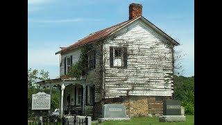 Abandoned 200+ Year Old House In the Middle of a Cemetery!