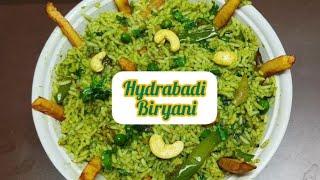 Hyderabadi Veg Biryani | Restaurant Style Green Hyderabadi Biryani |~Ayushi Thacker