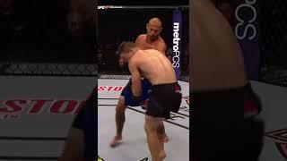 Sensational Combination From Cowboy Cerrone To Earn The Finish!