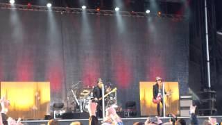 ZZ Top - "Pincushion/I Gotsta Get Paid" - Raatti Stadium, Oulu, Finland 14.06.2014