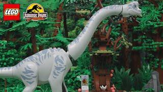 Feeding a Brachiosaurus | LEGO Jurassic Park 30th anniversary