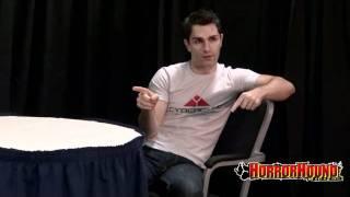 Sam Witwer Talks 'Walking Dead' with Horrorhound On The Road 2011