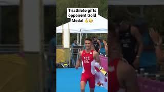 Wilde has to give up a chance at gold  for a 10s time penalty, Yee wins in Birmingham! #triathlon