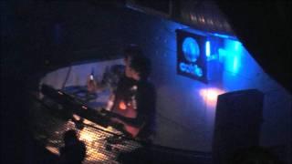 DnB Noize vs Idiosynphonic @ cable 5th Aug 2011 Video.wmv