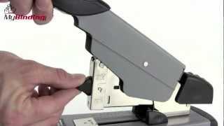 Swingline Deluxe Heavy Duty Stapler Demo