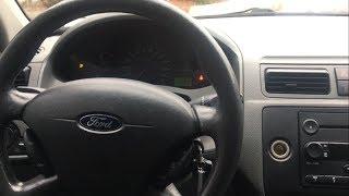 How to Fix an Airbag Light on a Ford Focus