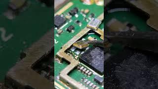 SMD oscillator #microsoldering #repair