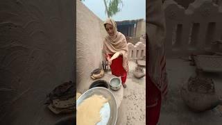 Village traditional life, Pakistan|| ￼ traditional village bread|| #shorts #villagelifevlog