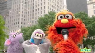 Sesame Street: Name That Emotion with Murray!