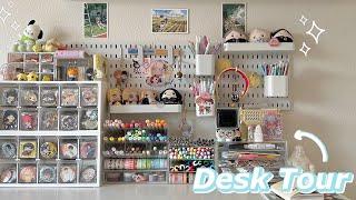 Desk Tour || Anime, Sanrio, + More 