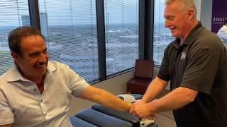 Mexico City Dad Gets His First Chiropractic Adjustment Ever & A Ring Dinger® He'll Never Forget