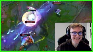 Definitely Not Baus Intentionally Trolling - Best of LoL Streams 2544