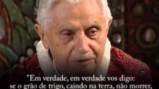 Bento XVI prega aos luteranos e os abençoa