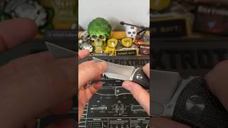 RECURVE BLADES? WHY? #edc #knife #edcknife #everydaycarry