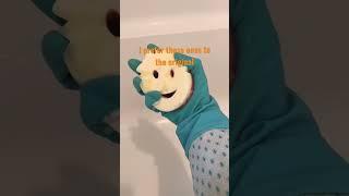 Cleaning Motivation - Cleaning the Kids Nasty Tub with Dollaramas version of Scrub Mommy #shorts