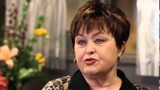 Robin R. shares her Laser Cataract Surgery experience with Kugler Vision.