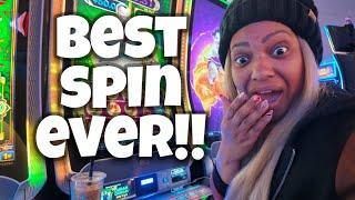 She Pushed Max Bet One More Time And Landed This Huge Win!!