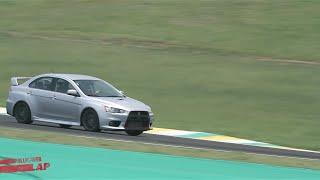 Lancer EVO X acelera forte em Interlagos