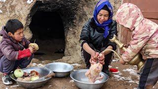 Young mother's life in a Cave |Challenging with freezing cold winter in village|Cooking village food