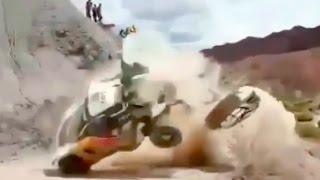 CRASH/Accident de Carlos Sainz/Lucas Cruz sur le DAKAR 2017 (Team Peugeot - 3008DKR)