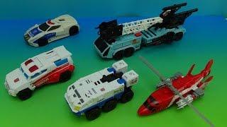 TRANSFORMERS DEFENSOR BUILD VIDEO OF COMBINER WARS PROTECTOBOTS