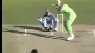 Imran Khan's Huge Six At MCG 1992 Final