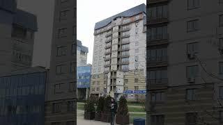 Walking in Minsk.Such different houses in the Uruchcha microdistrict on Independence Avenue #shorts