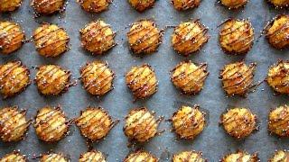 3-Ingredient Coconut Macaroons