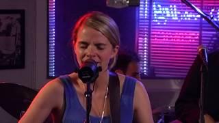 Aoife O'Donovan "Oh, Mama" (Sun Studio Sessions)