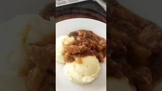 Мясо с баклажанами #вкуснятина #live #foodie #вкусно #yummy #eeeeeats #еда #russia #shorts