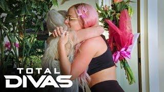 Liv Morgan’s mother surprises her in Maui: Total Divas, Dec. 10, 2019