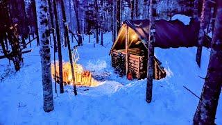 Survival Shelter Winter Bushcraft  - Camping in Sub Zero