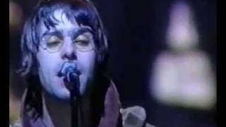 Oasis - Wonderwall (Argentina Promo Vid)