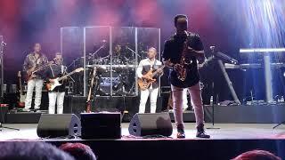 Kool & The Gang - "Cherish" (sax solo by Mr. Curtis Williams) live at De Doolhof, Tegelen