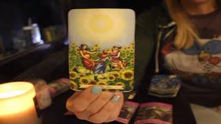 LEO: "JUST SMILE - Happy changes to come" DECEMBER 2020 TAROT READING