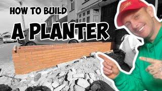 How to build a brickwork planter. #bricklaying #build #howto