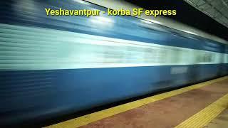 View of Yesvantpur-korba(wainaganga) SF express at Bramhapuri Railway Station